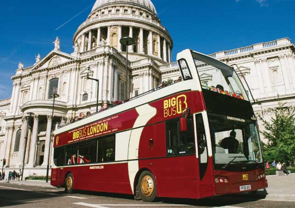 BIG BUS IN LONDON, UK